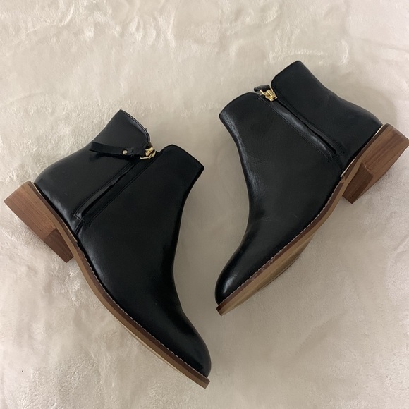 CREVO Ankle Boots Eileen Black Leather Classic Fall Staple, Size 6.5 - Picture 3 of 16
